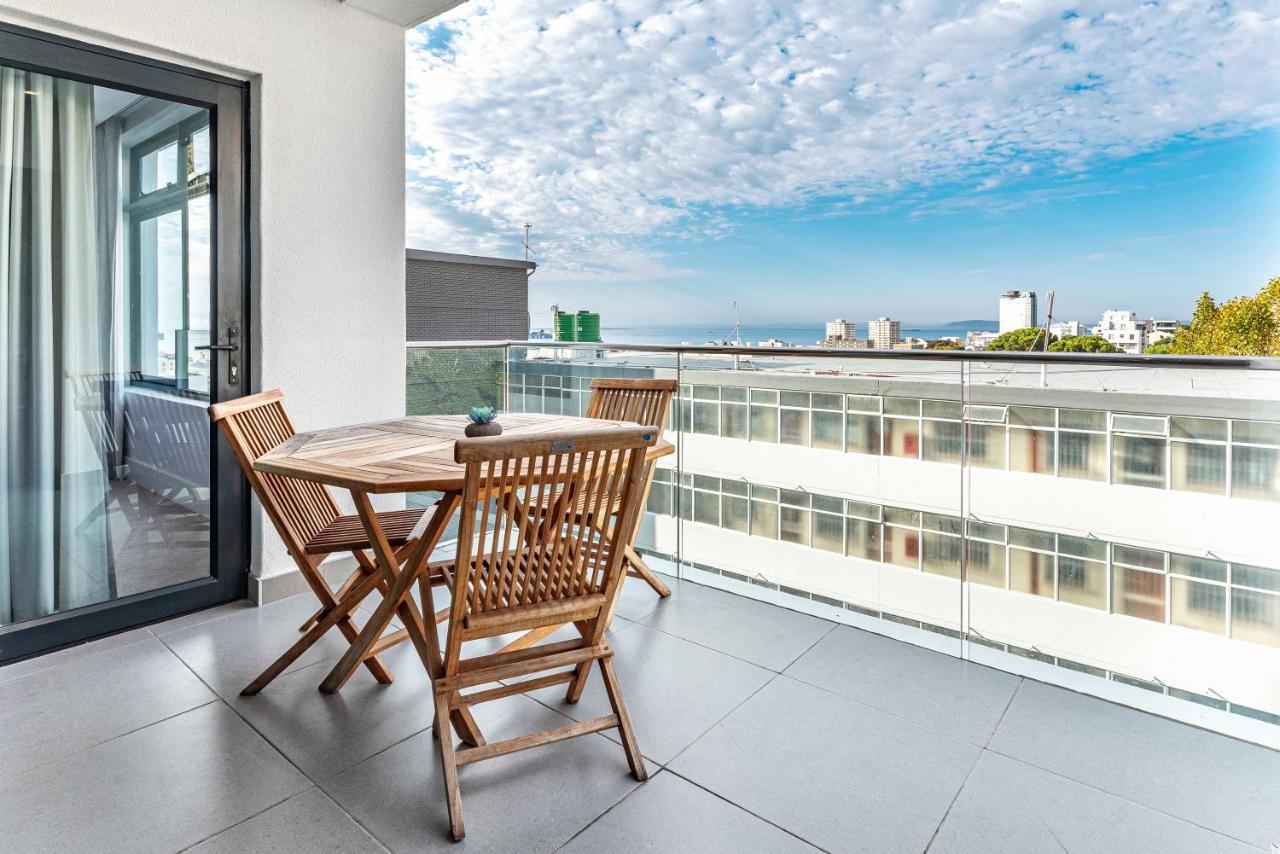 Strand Beach, Magnificent Apartment... Sea Point 케이프타운 외부 사진